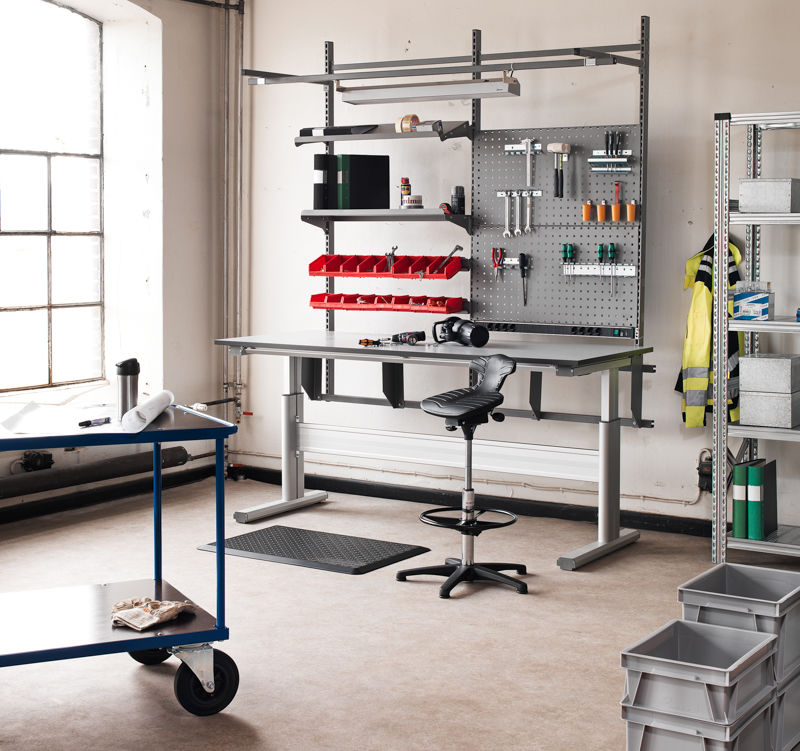 Hyllytaso Mimer, kallistettava, työpöydille Stabil ja Mekan