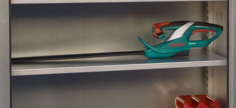 Hyllytaso kaasupullokaappiin