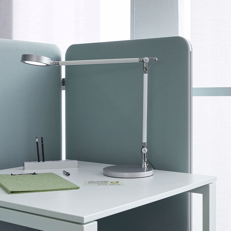 Työpöytävalaisin LED Gideon